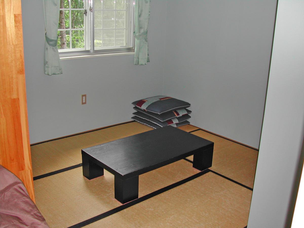 Pension Pilatus 2 Nagano Extérieur photo
